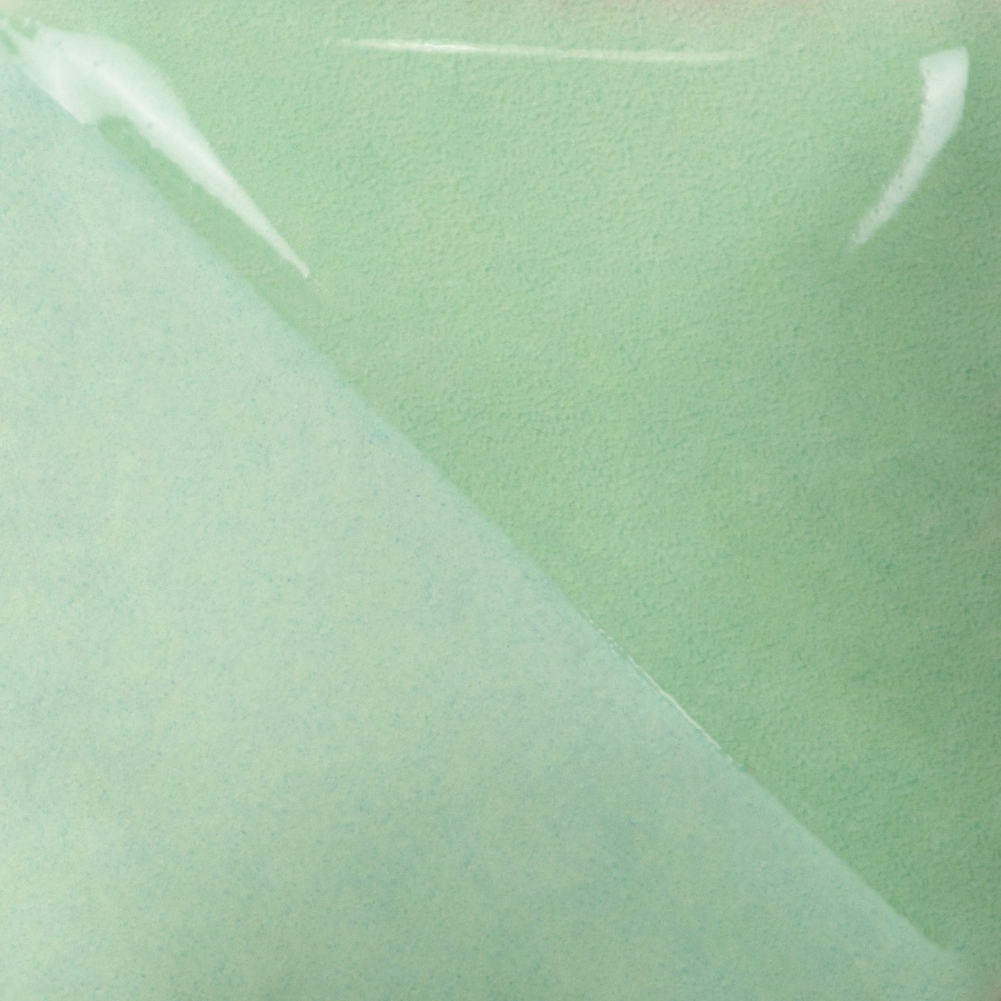 MAYCO Fundamentals Underglaze - UG68 Apple Green - 青蘋果釉下彩 (2oz)